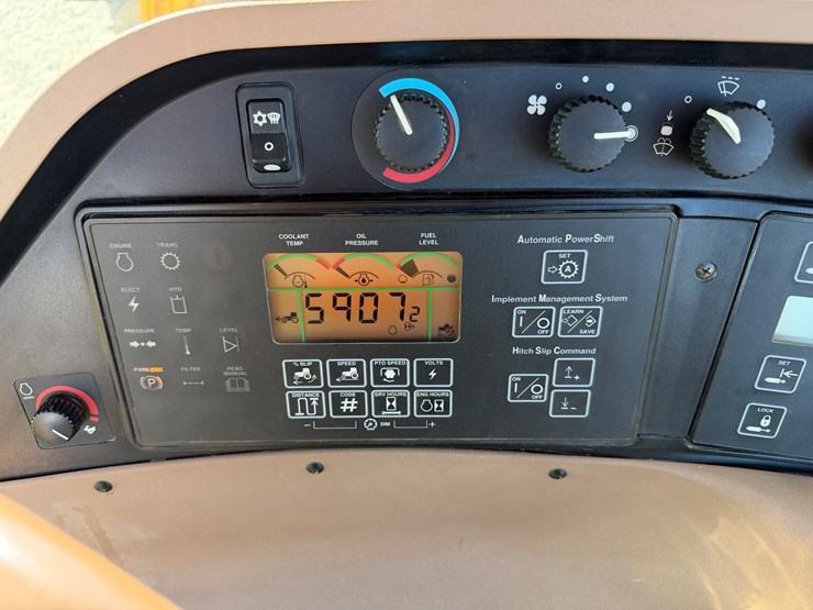 2004-john-deere-8420-image-18