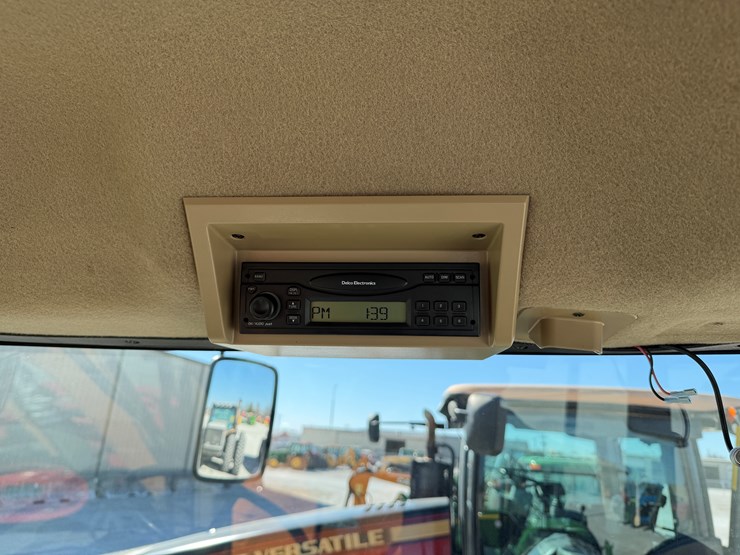 2004-john-deere-8420-image-20