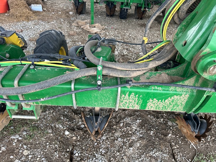 john-deere-1725c-image-42