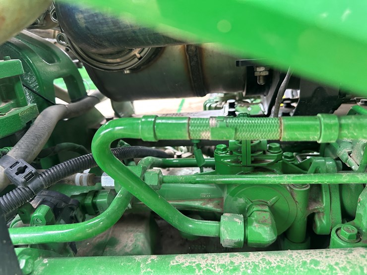 2021-john-deere-r4038-image-71