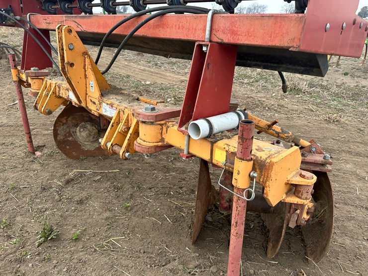 #40115-•-w&m-manufacturing-825-levee-plow-w/w&a-levee-seeder-image-9