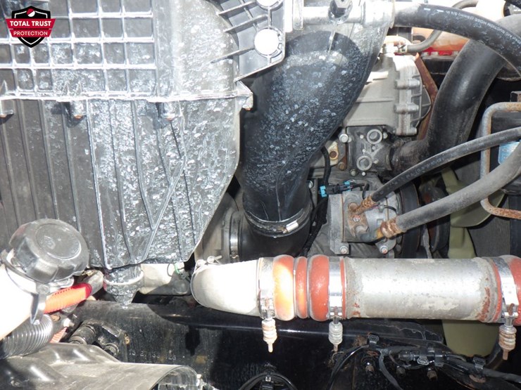 2022-freightliner-cascadia-116-image-21