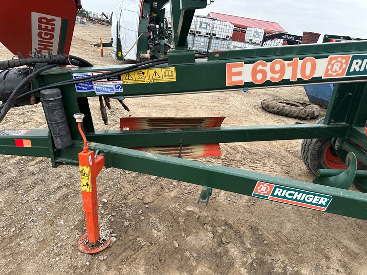 #38836-•-2019-richiger-e6910-grain-bag-unloader-image-25