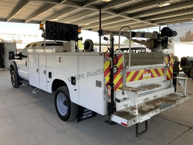 2013-ford-f550-image-5