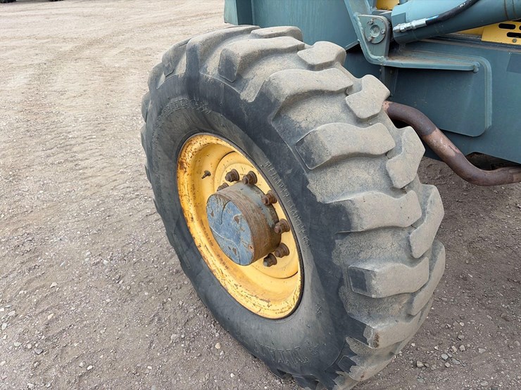 2016-gehl-rs8-42-image-15