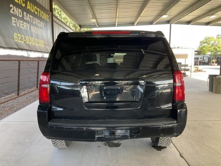 2020-chevrolet-tahoe-image-6