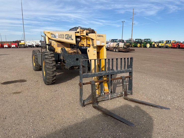 gehl-rs8-44-image-2