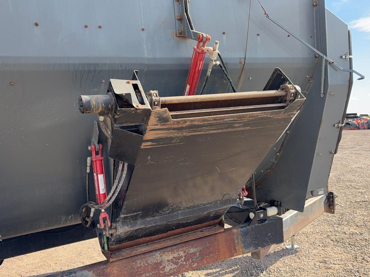 2016-farm-aid-680-image-14