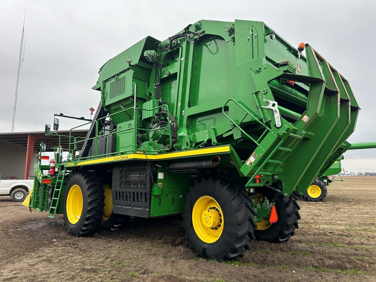 2021-john-deere-cp690-image-4