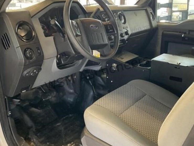 2016-ford-f450-image-24