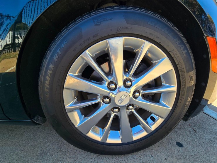 2017-cadillac-federal-70-in-limo---30,529-miles-w-premium-coachwork-by-federal-image-54