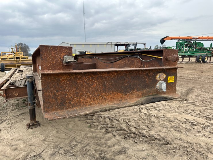 vulcan-trailer-image-26