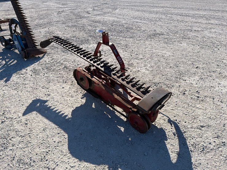 international-1300-image-3