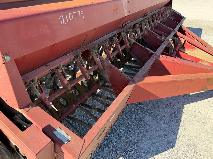 international-5100-image-4