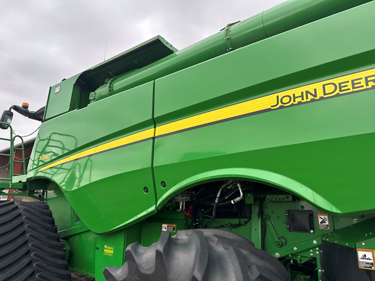 2020-john-deere-s780-image-44