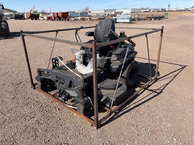 2025-yakta-yxr-920-commercial-zero-turn-mower-image-1