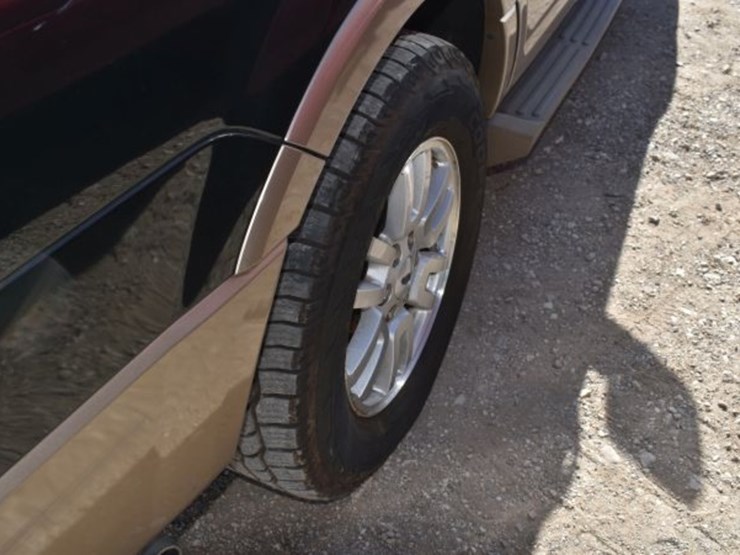 2014-ford-expedition-image-6