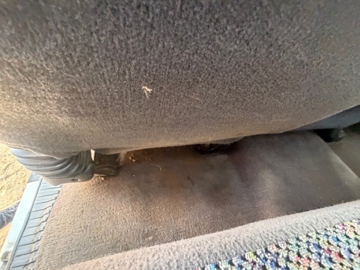 2002-dodge-ram-3500-image-34