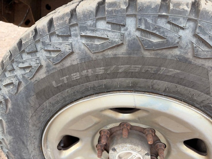 2008-ford-f250-image-28