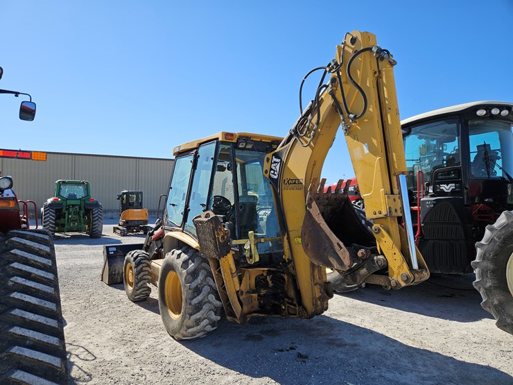 2004-caterpillar-420d-image-20