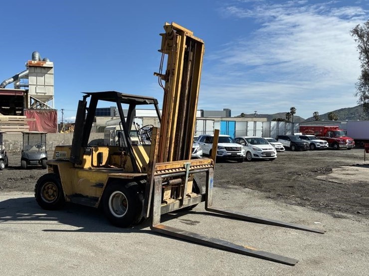 caterpillar-v150-image-2