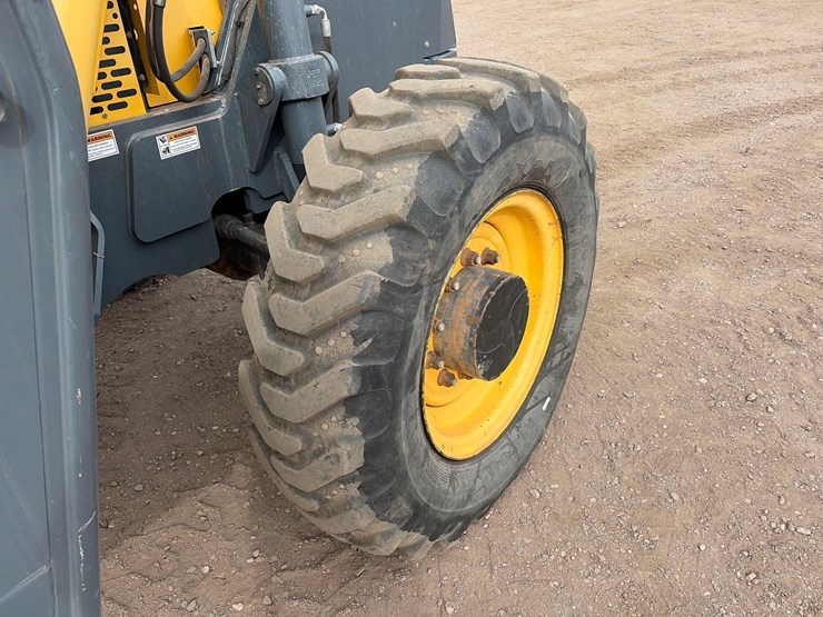 gehl-rs8-44-image-12