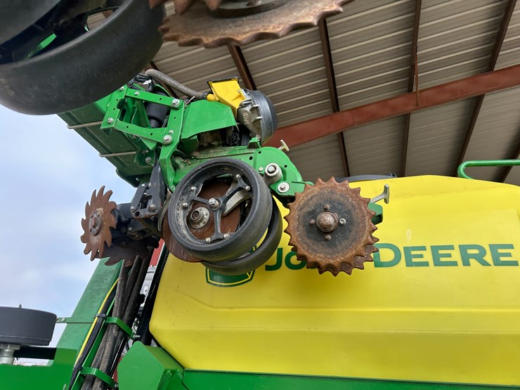 john-deere-1725c-image-53
