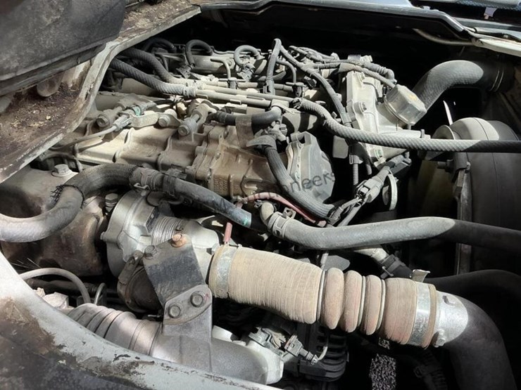 2017-mitsubishi-fuso-fe160-image-16