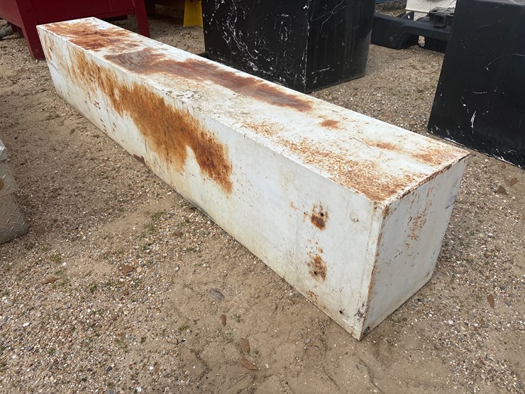 #1626-•-steel-tool-box-for-pickup-image-2