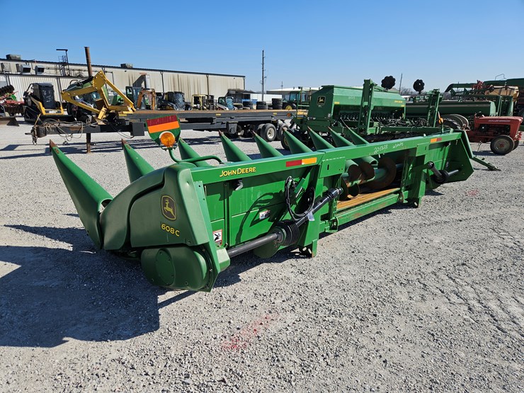 2008-john-deere-608c-image-9