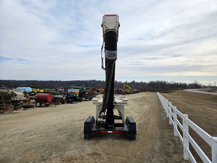 1956-meridian-titan-2-image-4