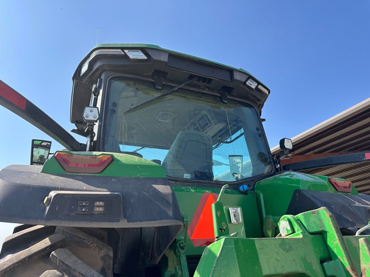 2023-john-deere-8r-250-image-26