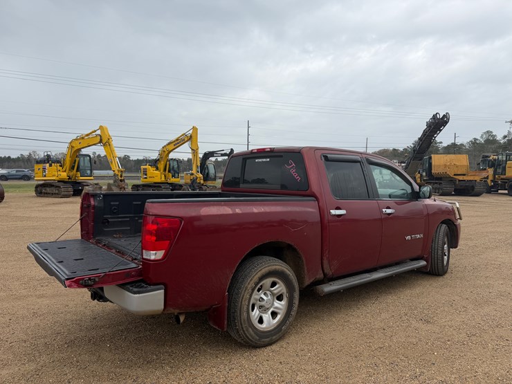 2006-nissan-titan-image-4