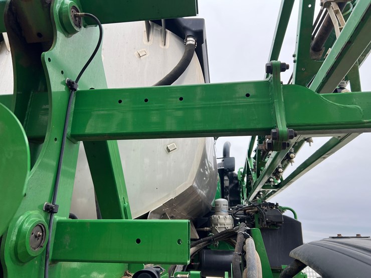 john-deere-412r-image-35