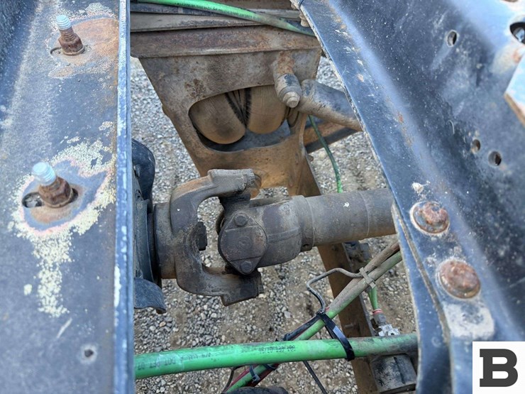 1992-freightliner-fld120-image-15