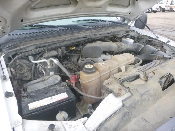 2004-ford-f450-image-13