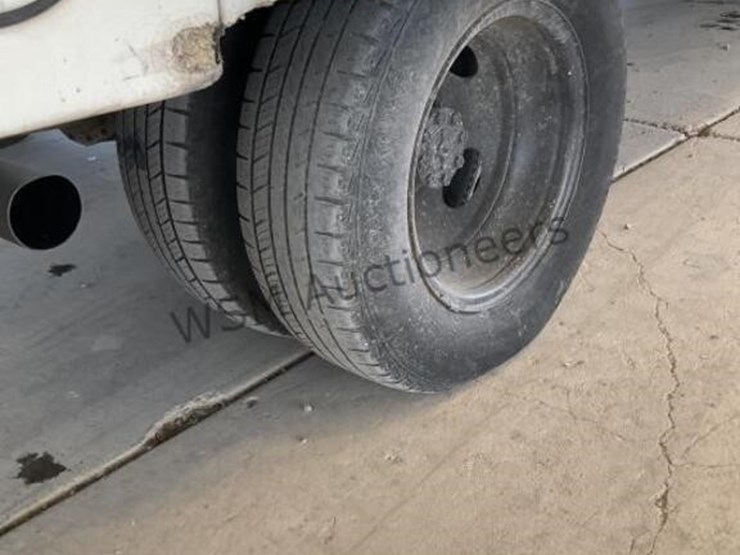 1999-ford-f350-image-8