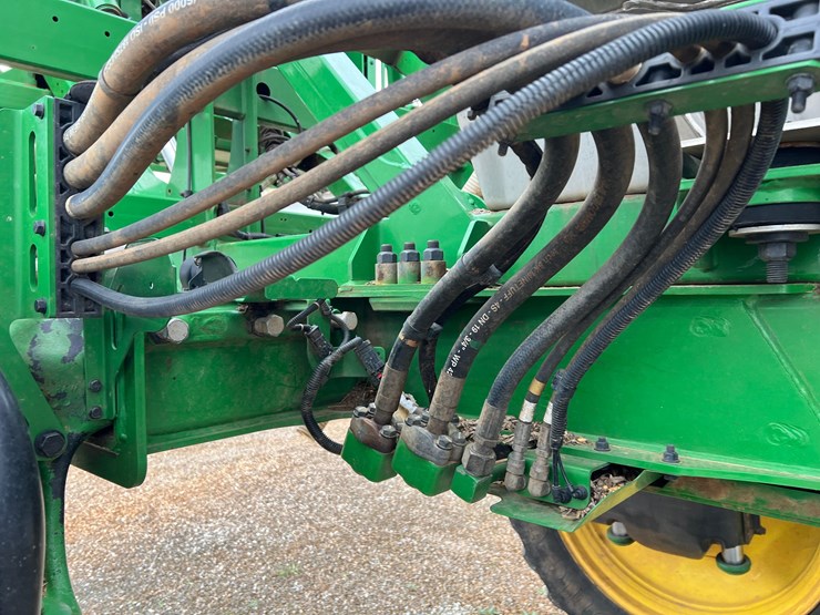 john-deere-412r-image-29