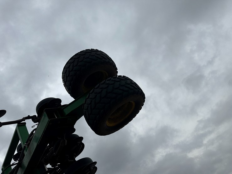 john-deere-1890-image-14