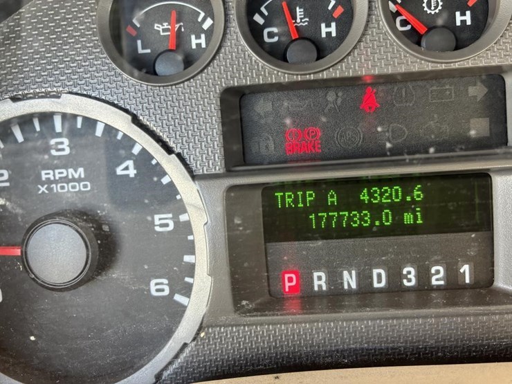 2008-ford-f350-image-18