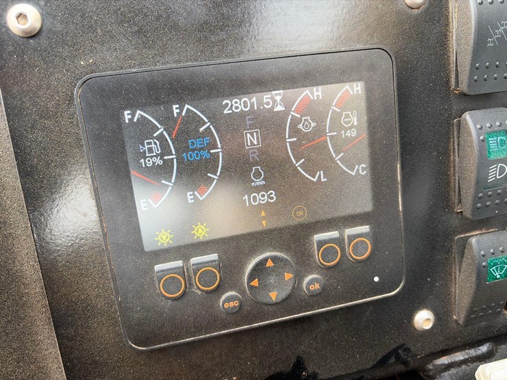 gehl-rs10-55-image-31