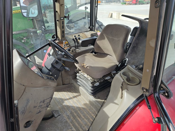 2012-case-ih-mxm120-image-12