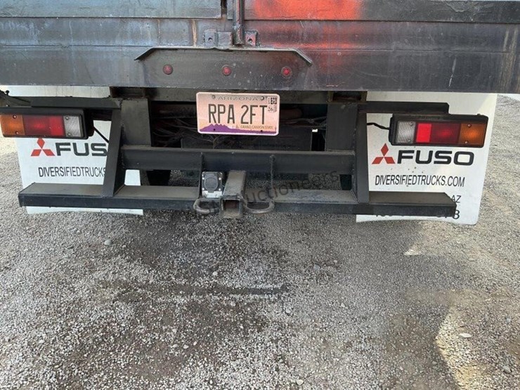 2017-mitsubishi-fuso-fe160-image-11