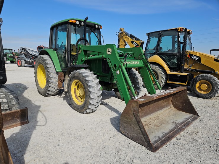 2003-john-deere-6320-image-1