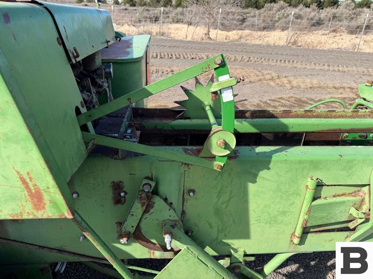 john-deere-466-image-29