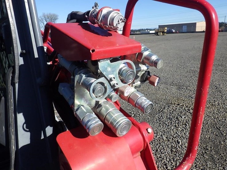 takeuchi-tl10v2-image-13