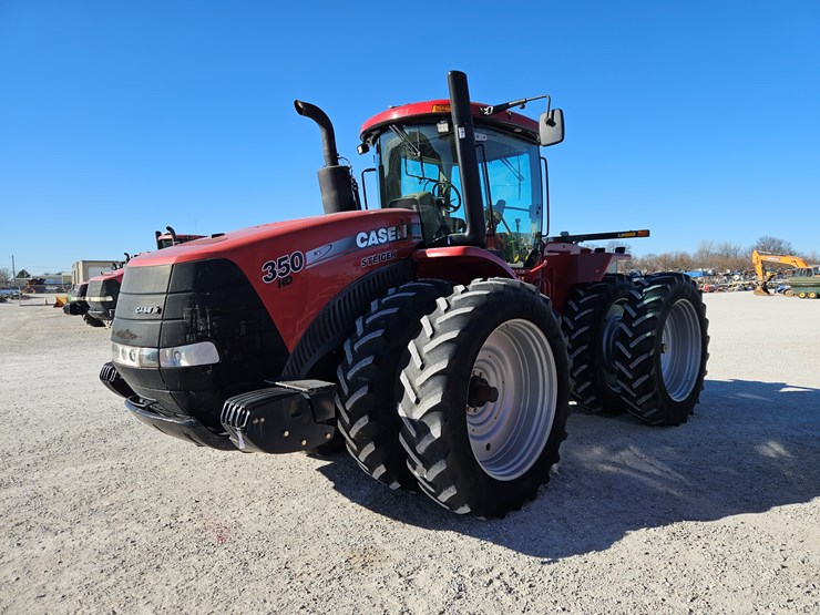 2013-case-ih-steiger-350-image-24