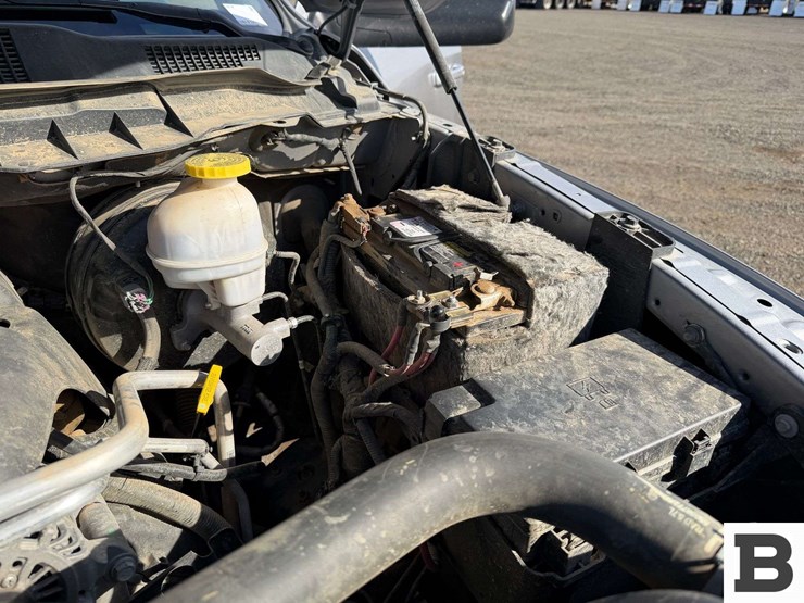 2019-dodge-1500-image-37