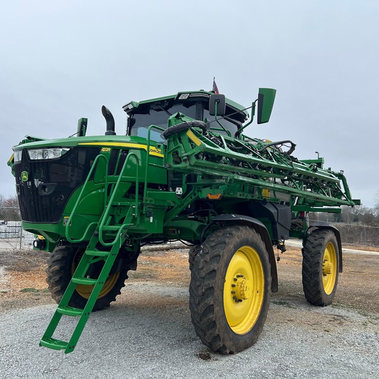 JOHN DEERE 412R
