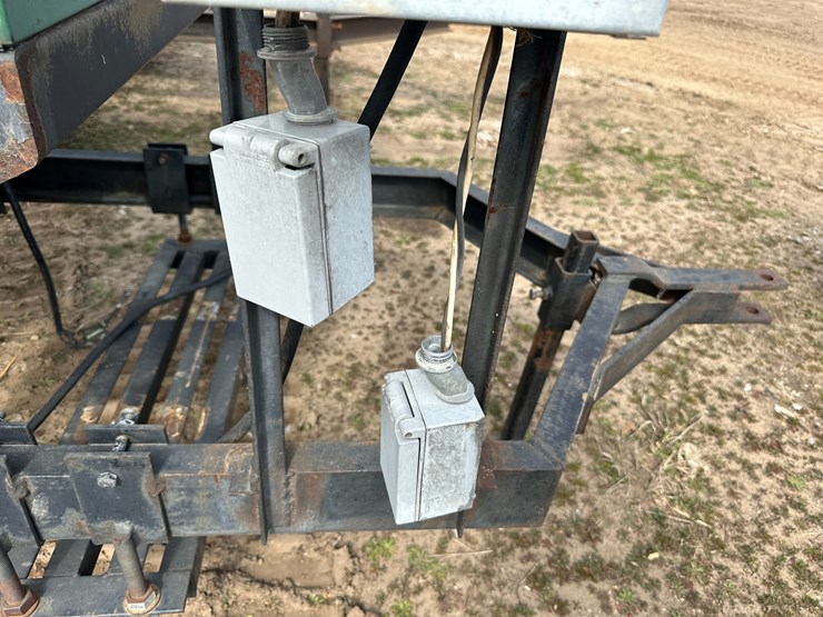 john-deere-4045t-image-11